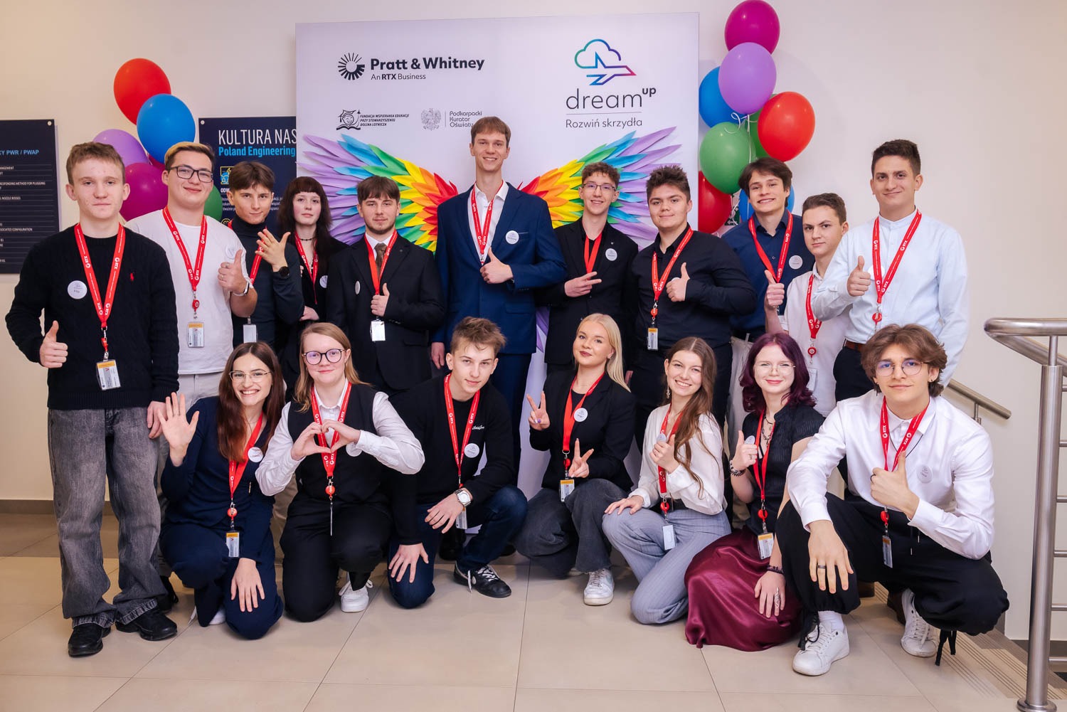 zdjęcie z uroczystego otwarcia 2 edycji programu DreamUp w kampusie firmy Pratt&Whitney w Rzeszowie, fot. Tadeusz Poźniak